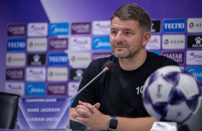 มาร์ค แจ็คสัน ชื่นชมลูกทีม เล่นได้ตามแผน คว้าชัยและรักษาคลีนชีตได้ตามเป้า