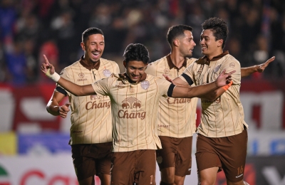 ศุภณัฏฐ์ ซัดชัย! ปราสาทสายฟ้า บุกชนะ ช้างป่าห้วยขาแข้ง 1-0 เก็บเพิ่มเป็น 44 คะแนน