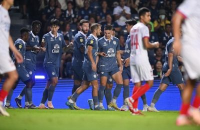 ปราสาทสายฟ้า ยำใหญ่ ไล่ถล่ม เซบู ขาดลอย 6-0 ผ่านเข้าสู่รอบรอง SHOPEE CUP