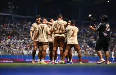 ปราสาทสายฟ้า ฟอร์มหรู บุกชนะ เดอะ แรบบิท ได้ถึงถิ่น 3-1 มีเพิ่มเป็น 50 คะแนน