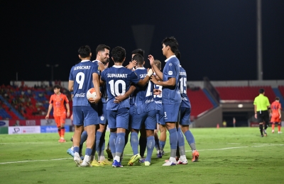 ปราสาทสายฟ้า ฟอร์มหรู บุกชนะ สวาทแคท ถึงถิ่น 3-0 คว้าชัย ศึกอีสานดาร์บี