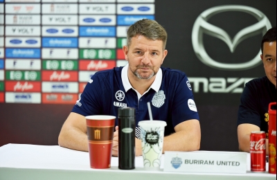 มาร์ค แจ็คสัน ชื่นชม นักเตะทุกคน ทำผลงานยอดเยี่ยม ทดแทนกันได้ดี หลังบุกถล่ม นครราชสีมา เอฟซี ขาดลอย 3-0