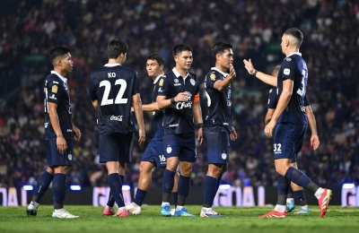 โรเบิร์ต ซูลจ์ ซัดเบิ้ล! ปราสาทสายฟ้า เปิด ช้าง อารีนา เอาชนะ นักรบอโยธยา 2-0