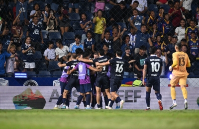 ปราสาทสายฟ้า ไปรอบชิงชนะเลิศ SHOPEE CUP 2025/26 ผลสกอร์รวม เอาชนะ ยะโฮร์ ดารุล ทักซิม 4-3